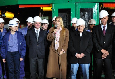 La Presidenta inauguró inversiones por casi $ 200 millones: una fábrica de pastas del grupo Los Grobo en Chivilcoy y la modernización de la planta de laminación de Aluar en La Plata