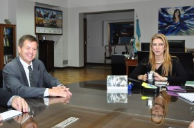 Giorgi se reunió con empresarios carroceros