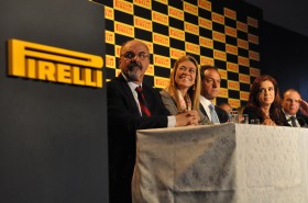 La Presidenta inauguró junto a Giorgi la ampliación de una planta de Pirelli en Merlo que demandó US$ 100 M y generará 300 empleos