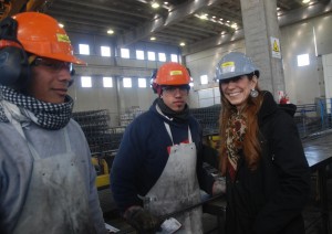 DÃ©bora Giorgi con trabajadores