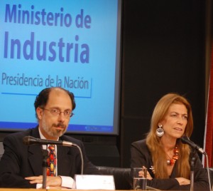 El Secretario Pyme disertó en Tucumán sobre el rol de los emprendedores y jóvenes empresarios en la Argentina